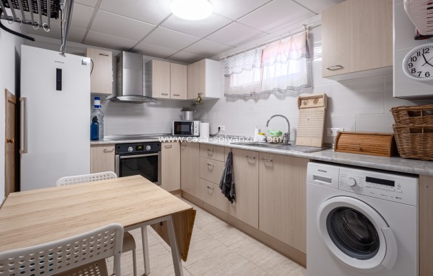 Resale - Villa - Santa Pola - Costa Blanca