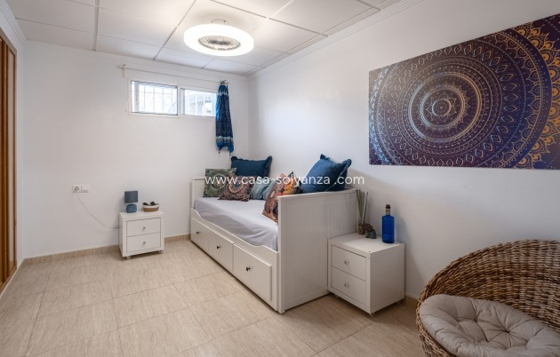 Resale - Villa - Santa Pola - Costa Blanca