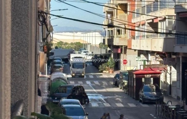 Herverkoop - Appartement / flat - Torrevieja