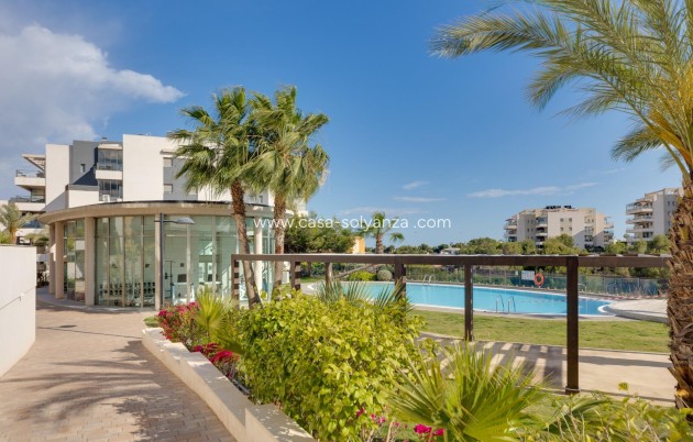 Resale - Apartment / flat - Orihuela - Villamartin