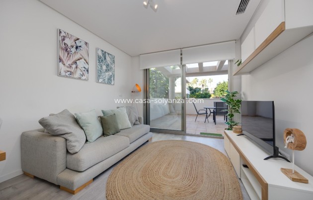 Resale - Apartment / flat - Orihuela - Villamartin