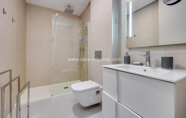 Resale - Apartment / flat - Orihuela - Villamartin