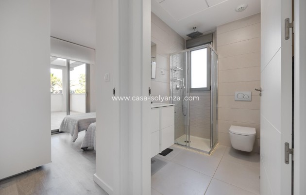 Resale - Apartment / flat - Orihuela - Villamartin