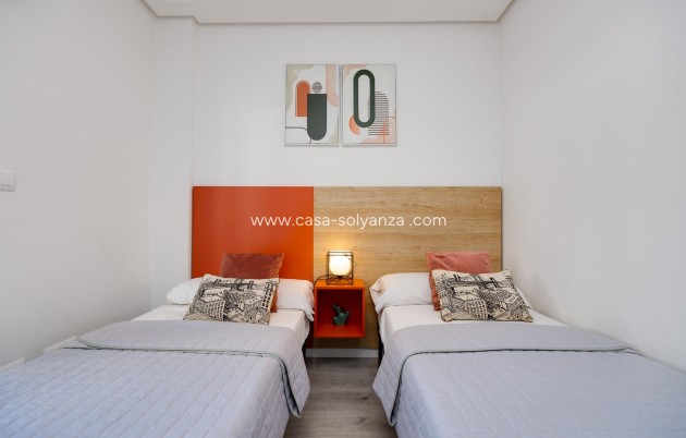 Resale - Apartment / flat - Orihuela - Villamartin