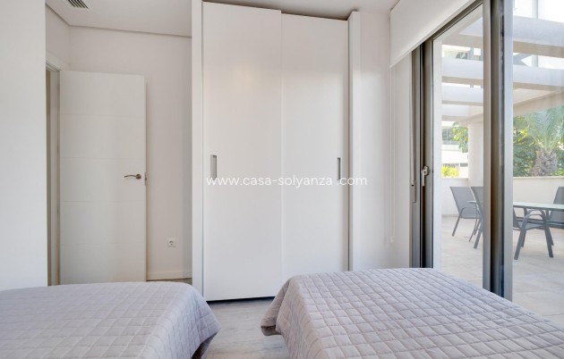 Resale - Apartment / flat - Orihuela - Villamartin