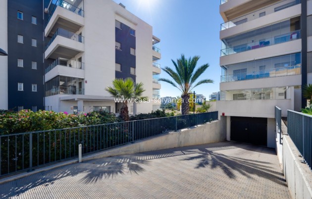 Resale - Apartment / flat - Orihuela - Villamartin