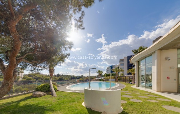 Resale - Apartment / flat - Orihuela - Villamartin