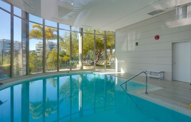 Resale - Apartment / flat - Orihuela - Villamartin