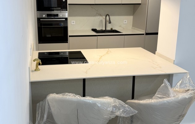 Resale - Apartment / flat - Torrevieja - Costa Blanca