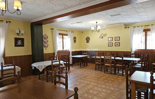 Revente - Villa - Elda - 03600