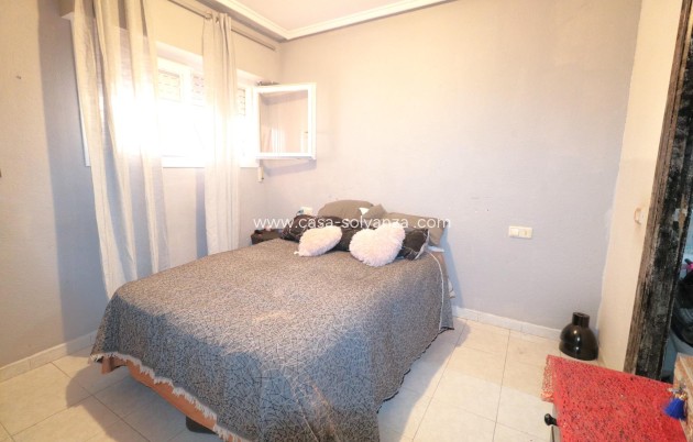 Resale - Apartment / flat - Torrevieja - El Molino
