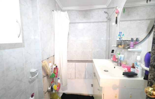 Resale - Apartment / flat - Torrevieja - El Molino