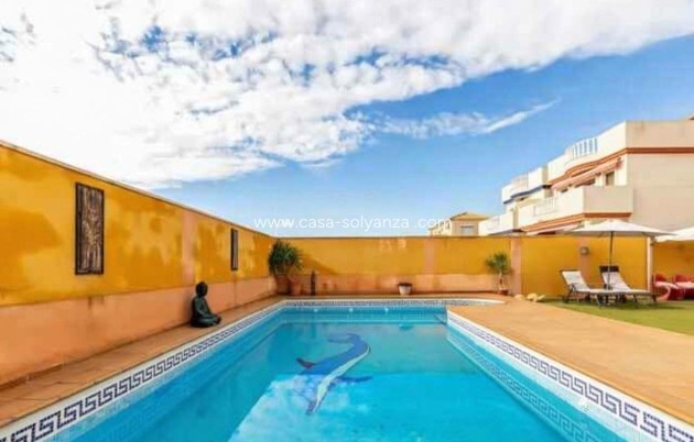 Resale - Villa - Torrevieja - Aguas nuevas