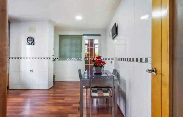 Resale - Villa - Torrevieja - Aguas nuevas