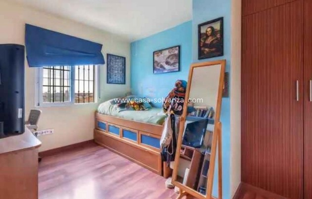 Resale - Villa - Torrevieja - Aguas nuevas