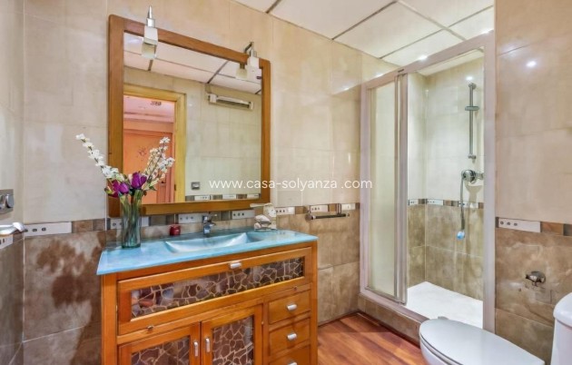 Resale - Villa - Torrevieja - Aguas nuevas