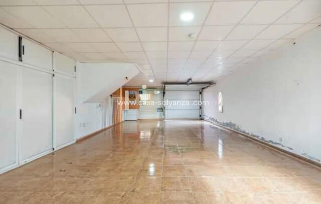 Resale - Villa - Torrevieja - Aguas nuevas