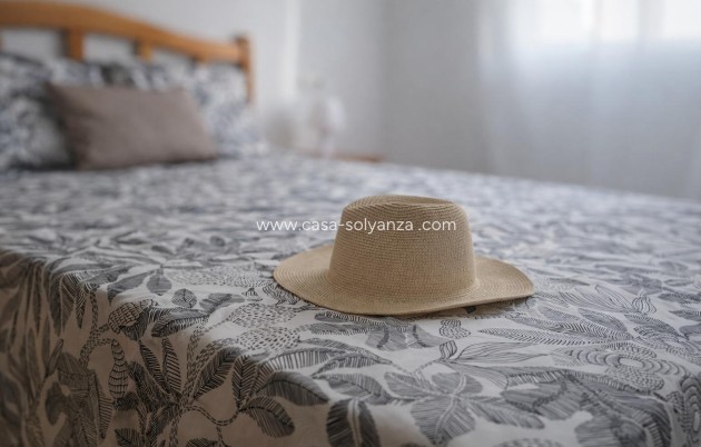 Resale - Apartment / flat - Torrevieja - Centro - Muelle Pesquero