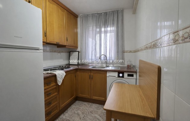 Resale - Apartment / flat - Torrevieja - Centro - Muelle Pesquero