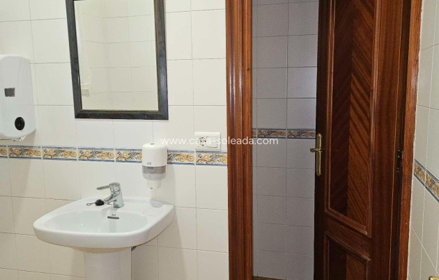 Revente - Villa - Elda - 03600