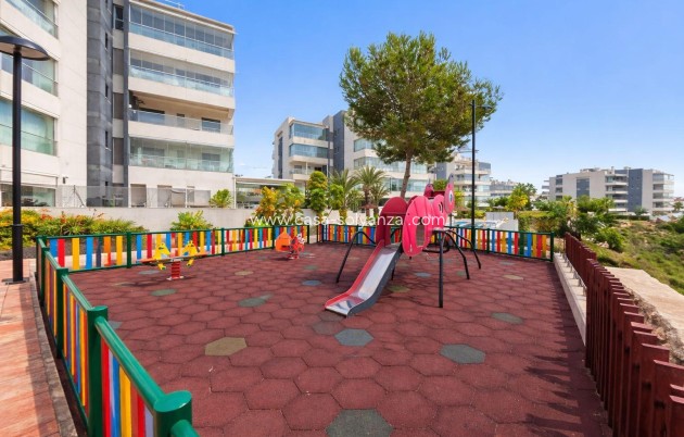 Resale - Apartment / flat - Orihuela Costa - Villamartín