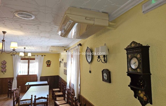 Revente - Villa - Elda - 03600