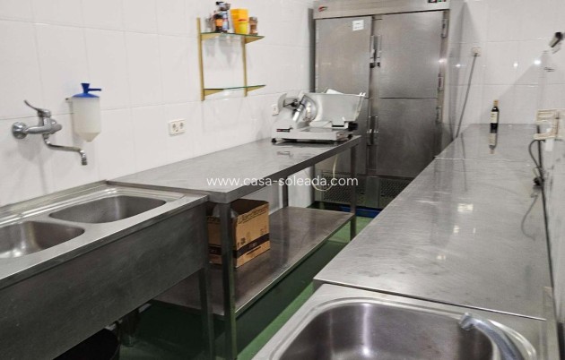 Revente - Villa - Elda - 03600