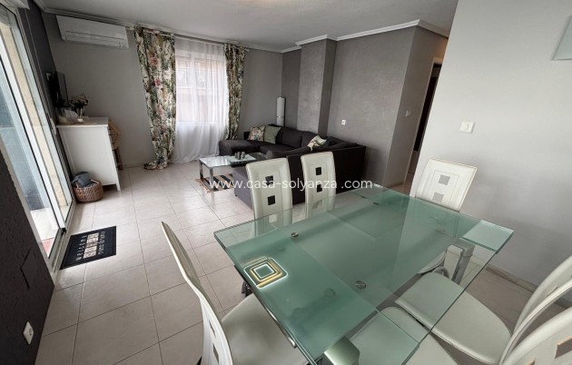Resale - Apartment / flat - Torrevieja - Playa De Los Naufragos