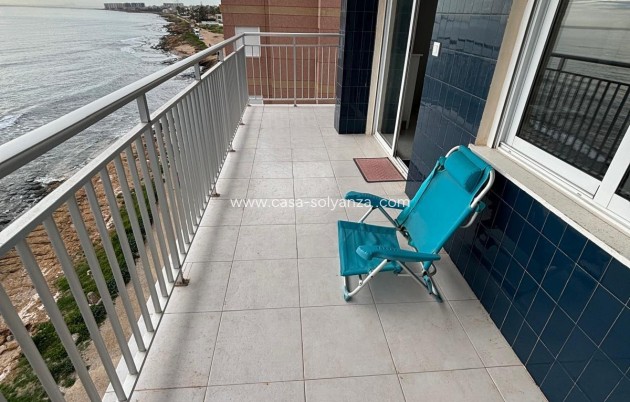 Resale - Apartment / flat - Torrevieja - Playa De Los Naufragos