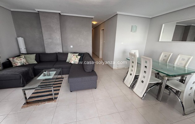 Resale - Apartment / flat - Torrevieja - Playa De Los Naufragos