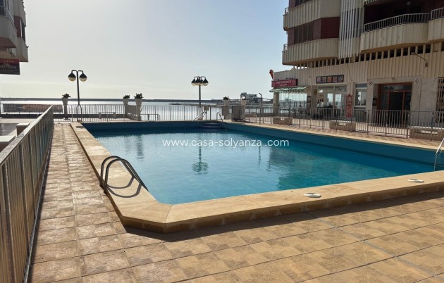 Resale - Apartment / flat - Torrevieja - Acequion