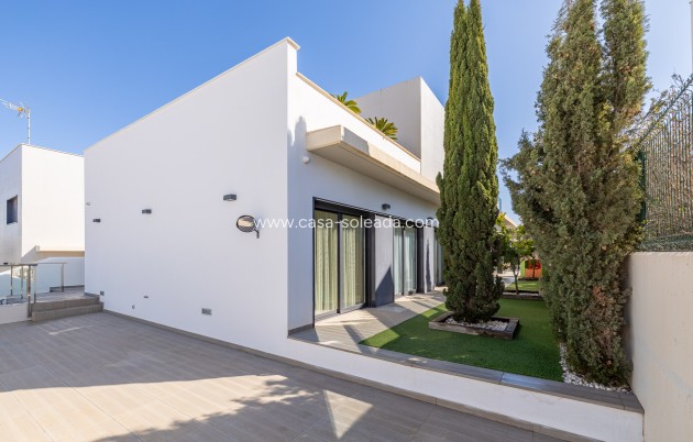 Revente - Villa - Orihuela Costa - Campoamor