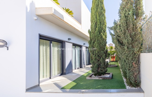 Revente - Villa - Orihuela Costa - Campoamor