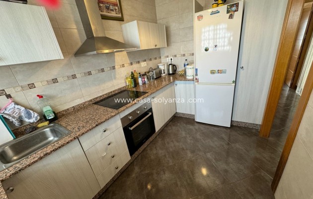 Resale - Apartment / flat - Torrevieja - Playa del Cura