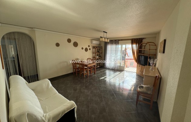 Resale - Apartment / flat - Torrevieja - Playa del Cura