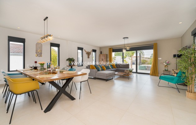 Herverkoop - Independent villa - San Fulgencio