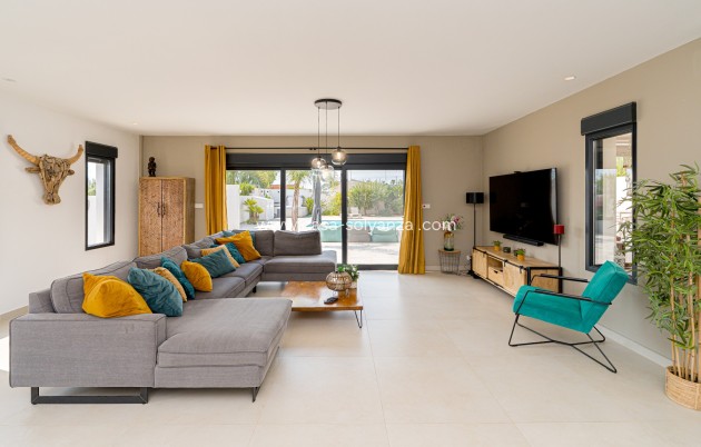 Herverkoop - Independent villa - San Fulgencio