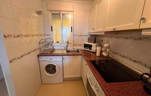 Herverkoop - Appartement / flat - Algorfa