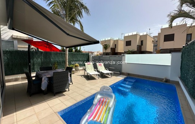 Resale - Villa - SAN PEDRO DEL PINATAR - Lo Pagan