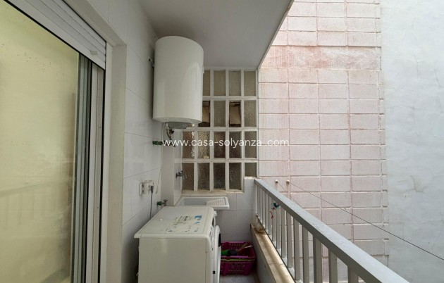 Resale - Apartment / flat - Torrevieja - Playa de los Locos
