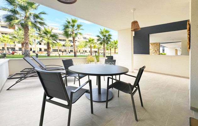 Resale - Apartment / flat - Torrevieja - Costa Blanca