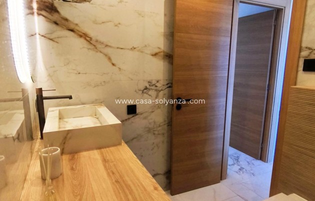 Resale - Apartment / flat - Torrevieja - Cabo cervera