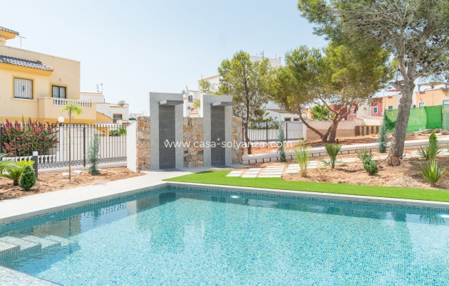 Obra nueva - Bungalow - Torrevieja