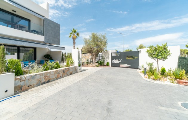 Obra nueva - Bungalow - Torrevieja