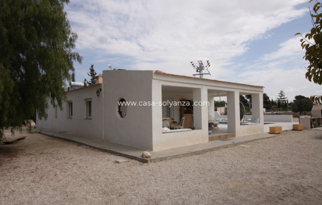 Resale - Country Property/Finca - Crevillente - Inland