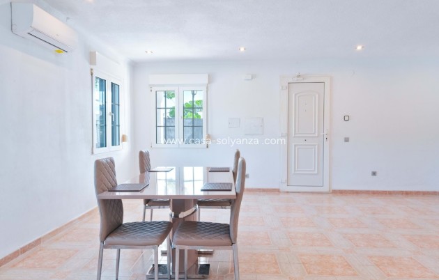 Resale - Villa - Yecla - Inland