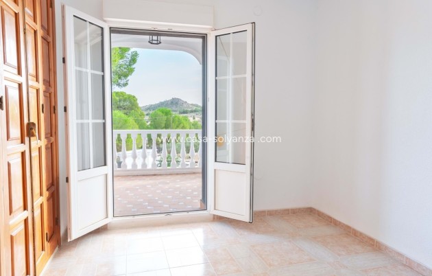 Resale - Villa - Yecla - Inland