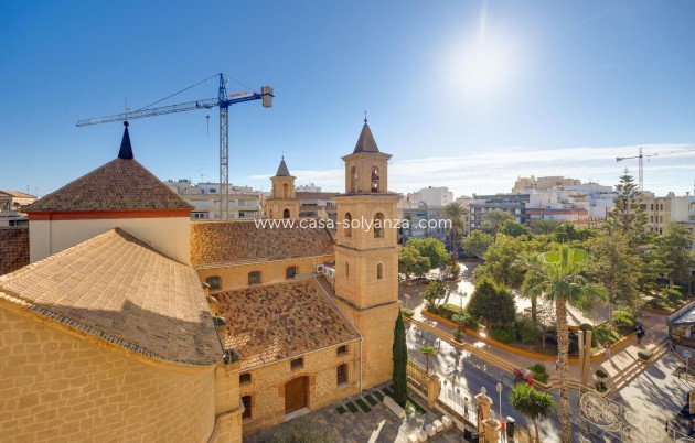 Resale - Apartment / flat - Torrevieja - Center