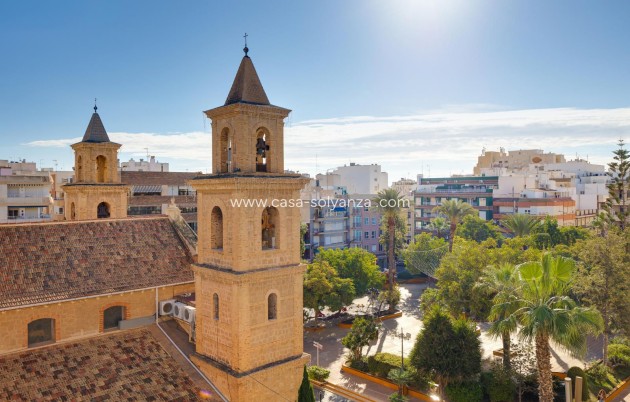 Resale - Apartment / flat - Torrevieja - Center