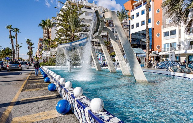 Resale - Apartment / flat - Torrevieja - Center